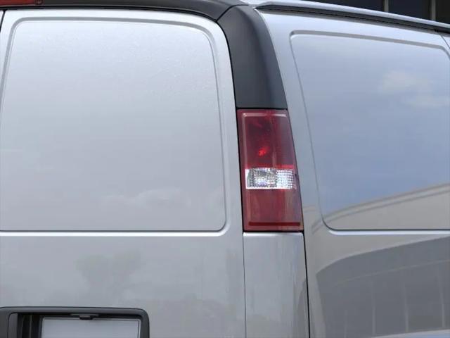 2026 Chevrolet Express Cargo Van 2500 Regular Wheelbase, WT, RWD