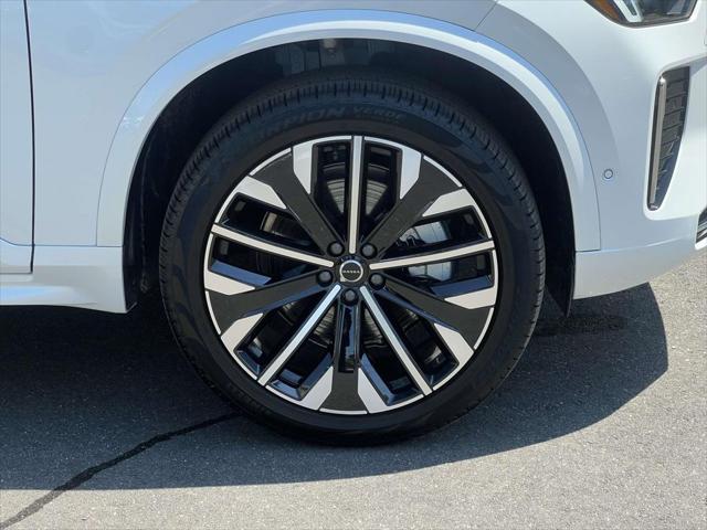 2026 Volvo XC90 Plus, B6 AWD Gas (mild hybrid), Gasoline, Bright, 7 Seats