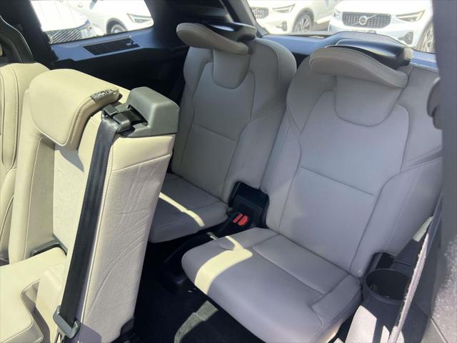 2026 Volvo XC90 Plus, B6 AWD Gas (mild hybrid), Gasoline, Bright, 7 Seats