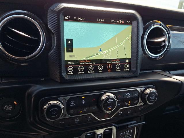 2022 Jeep Wrangler Unlimited Sahara Altitude 4x4