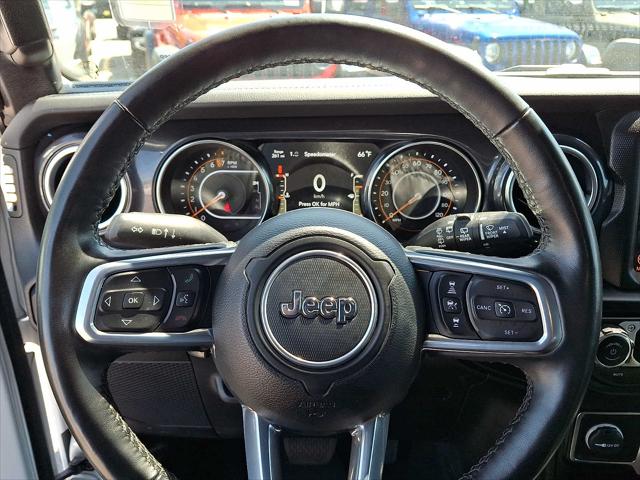 2022 Jeep Wrangler Unlimited Sahara Altitude 4x4