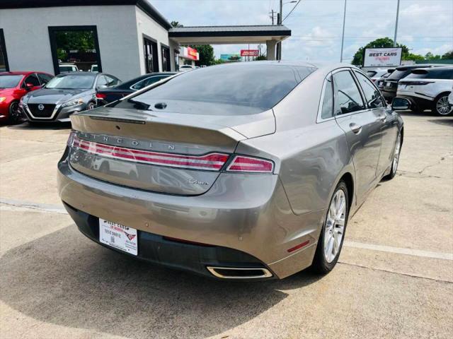 2016 Lincoln MKZ Base
