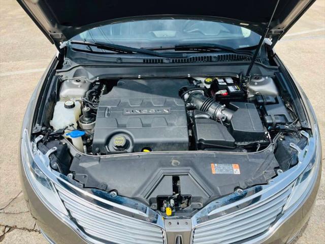 2016 Lincoln MKZ Base