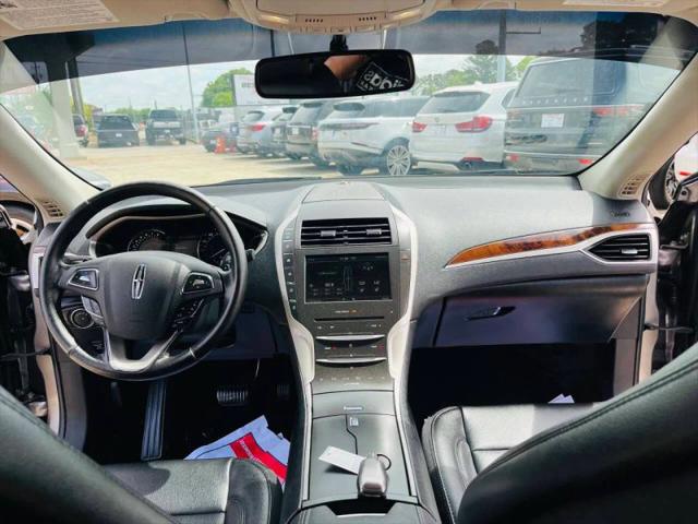 2016 Lincoln MKZ Base