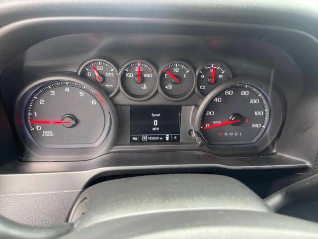 2020 Chevrolet Silverado 1500 4WD Crew Cab Short Bed Custom