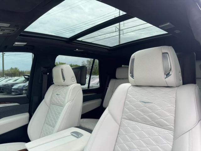 2025 Cadillac Escalade Sport Platinum