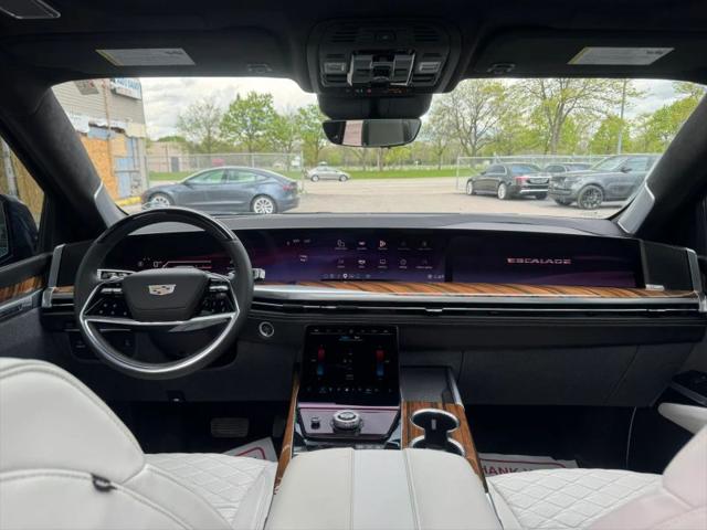 2025 Cadillac Escalade Sport Platinum