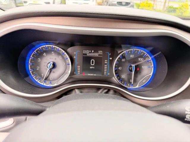 2017 Chrysler Pacifica Touring Plus