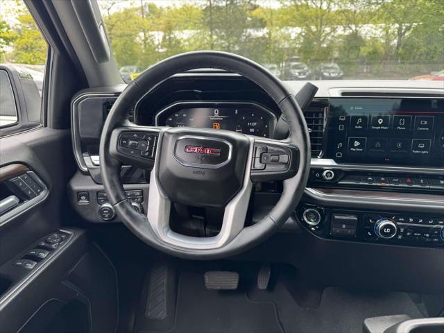 2025 GMC Sierra 1500 4WD Crew Cab Short Box SLT
