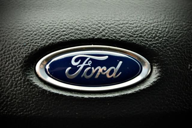 2020 Ford Transit Cargo Van w/LWB
