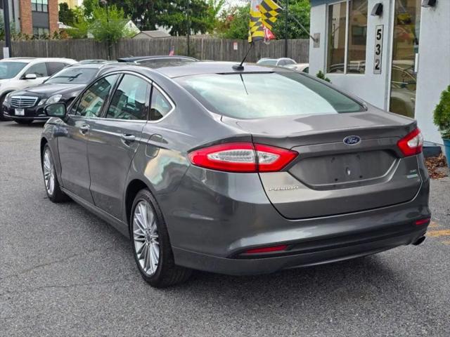 2014 Ford Fusion SE