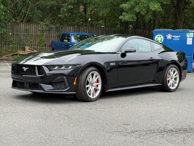 2025 Ford Mustang GT Premium Fastback