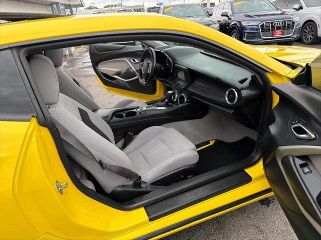 2017 Chevrolet Camaro 1LT