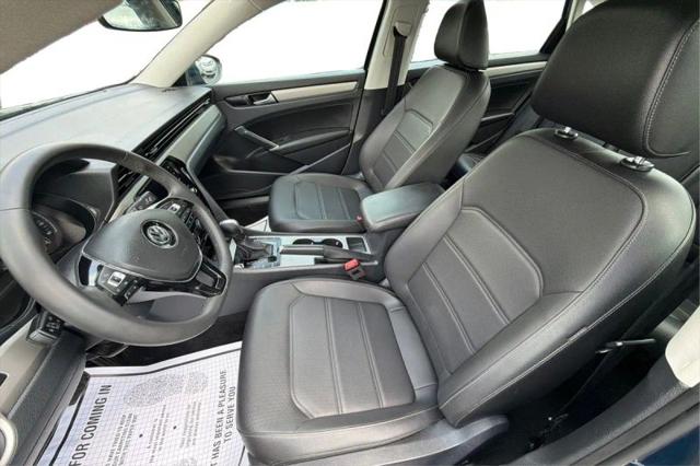 2022 Volkswagen Passat 2.0T SE