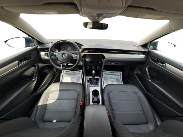 2022 Volkswagen Passat 2.0T SE