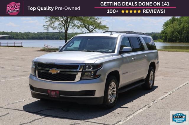2017 Chevrolet Suburban LT for sale in Fenton, MO