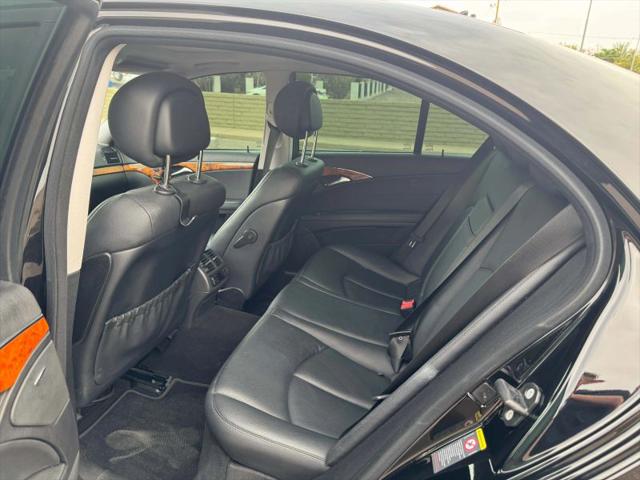 2009 Mercedes-Benz E 320 BLUETEC E 320 BLUETEC