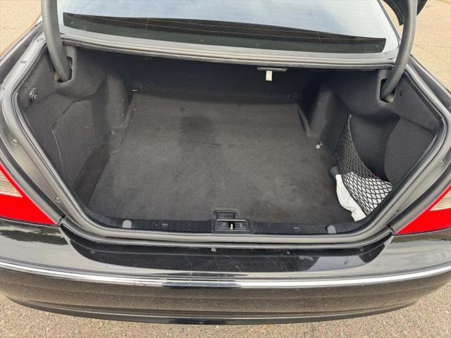 2009 Mercedes-Benz E 320 BLUETEC E 320 BLUETEC