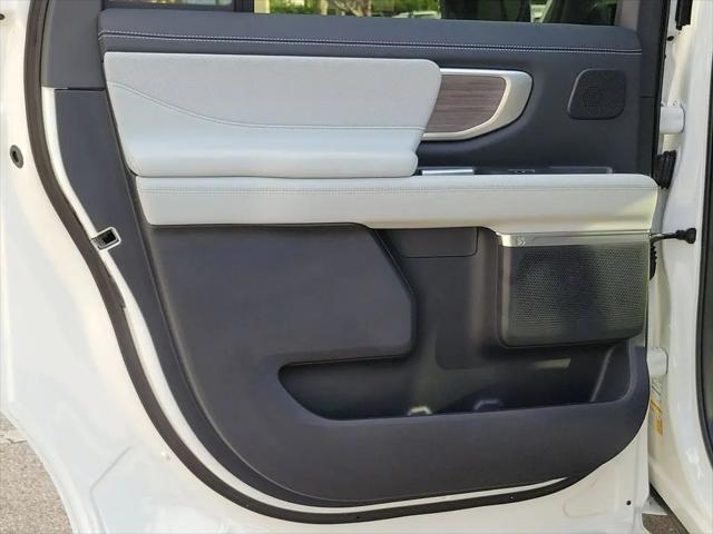 2026 Ford Expedition Max Platinum MAX