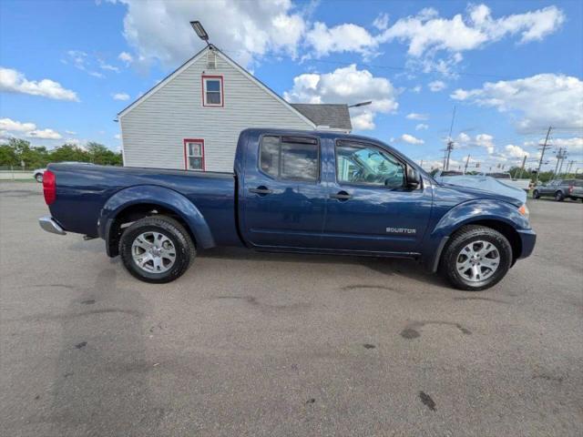 2011 Suzuki Equator Sport