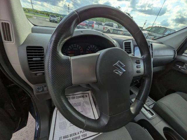 2011 Suzuki Equator Sport