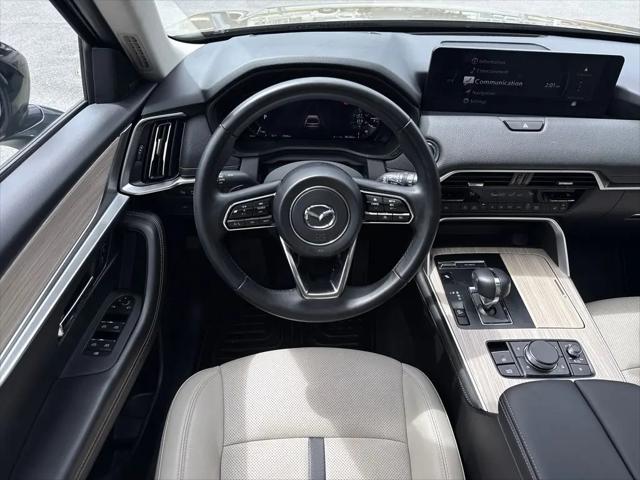 2025 Mazda CX-70 Premium Package