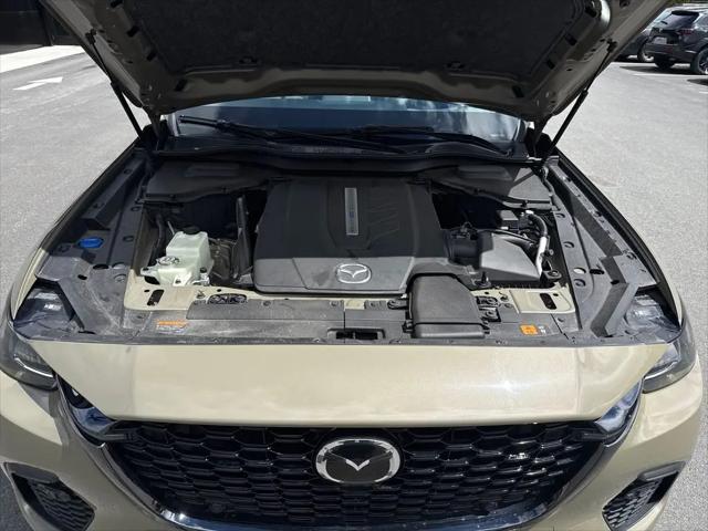 2025 Mazda CX-70 Premium Package