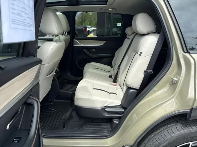2025 Mazda CX-70 Premium Package