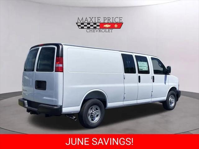 2026 Chevrolet Express Cargo Van 2500 Extended Wheelbase, WT, RWD
