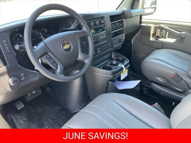 2026 Chevrolet Express Cargo Van 2500 Extended Wheelbase, WT, RWD