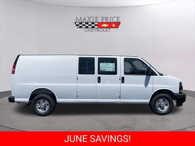 2026 Chevrolet Express Cargo Van 2500 Extended Wheelbase, WT, RWD