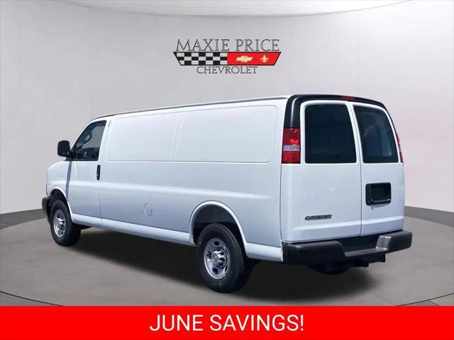 2026 Chevrolet Express Cargo Van 2500 Extended Wheelbase, WT, RWD