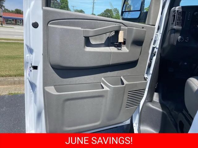 2026 Chevrolet Express Cargo Van 2500 Extended Wheelbase, WT, RWD
