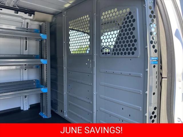 2026 Chevrolet Express Cargo Van 2500 Extended Wheelbase, WT, RWD