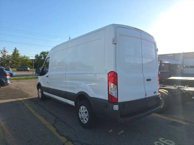 2017 Ford Transit w/Sliding Side Door