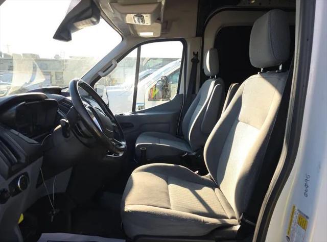 2017 Ford Transit w/Sliding Side Door