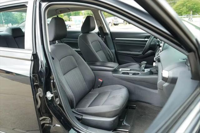 2022 Nissan Altima SV FWD