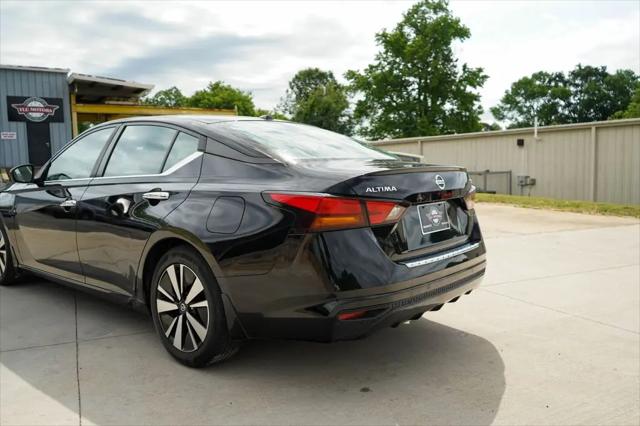 2022 Nissan Altima SV FWD