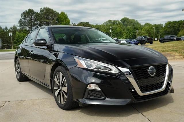 2022 Nissan Altima SV FWD