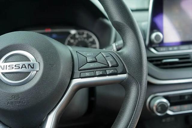 2022 Nissan Altima SV FWD