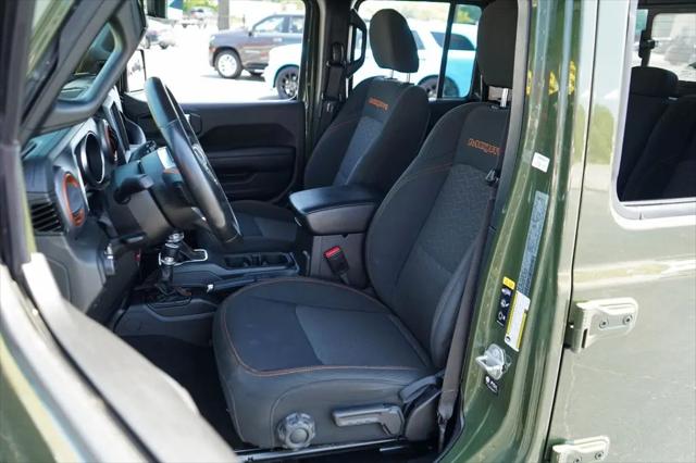 2023 Jeep Gladiator Sport