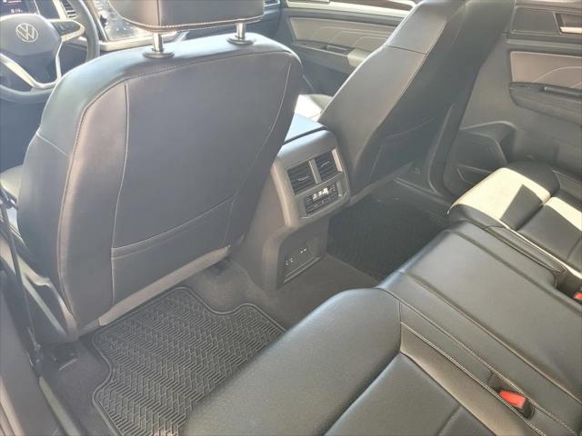 2022 Volkswagen Atlas 3.6L V6 SE w/Technology
