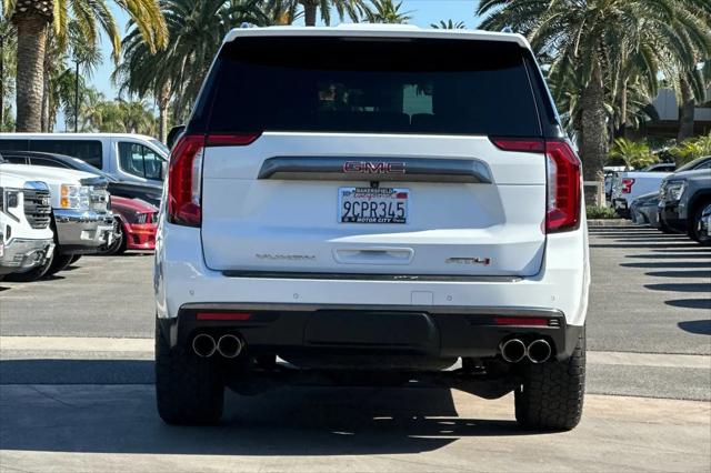 2022 GMC Yukon 4WD AT4