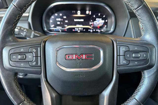 2022 GMC Yukon 4WD AT4