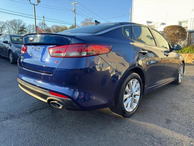 2018 Kia Optima S