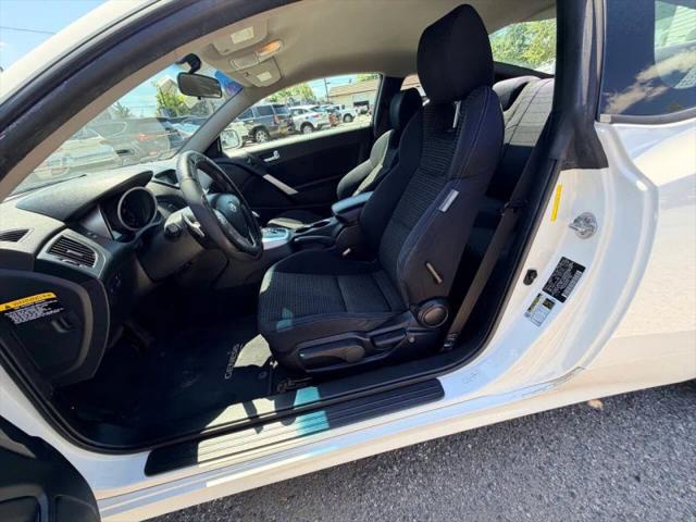 2010 Hyundai Genesis Coupe 2.0T