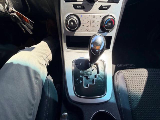 2010 Hyundai Genesis Coupe 2.0T