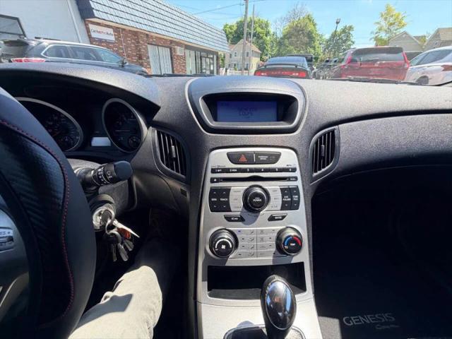 2010 Hyundai Genesis Coupe 2.0T