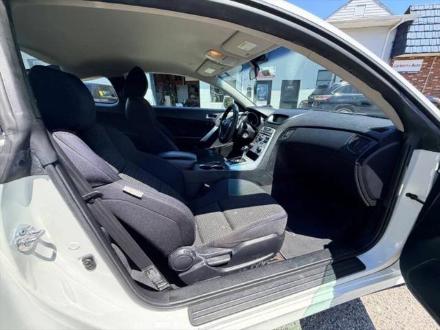 2010 Hyundai Genesis Coupe 2.0T