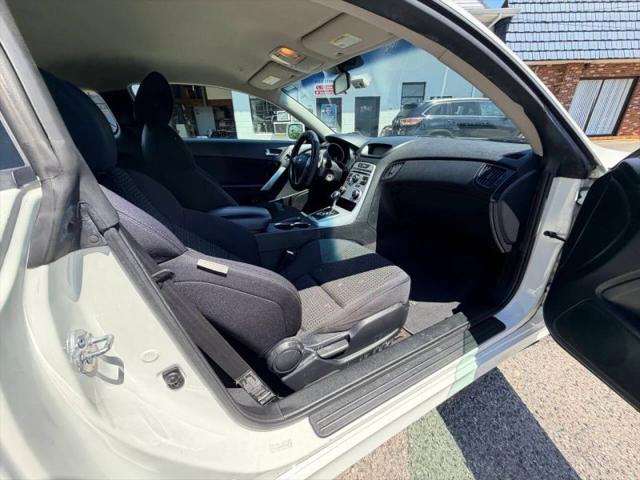 2010 Hyundai Genesis Coupe 2.0T